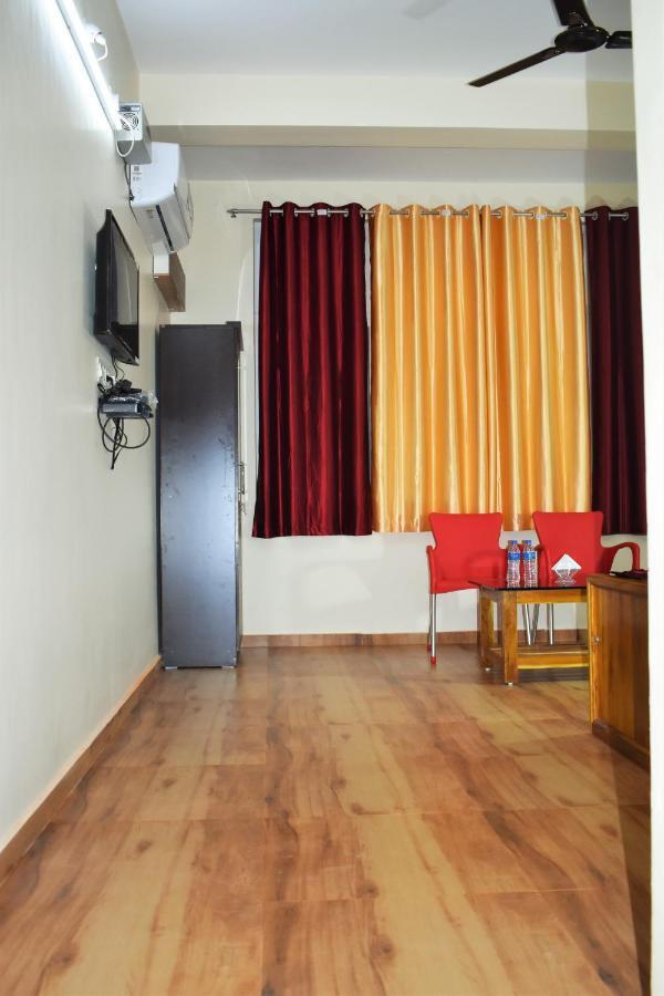 Viraz Valley Gokarna  Bagian luar foto